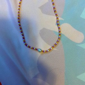 I’m selling a necklace homemade